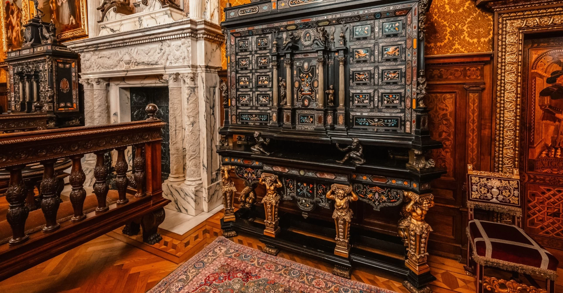 najdrozsze antyczne meble2