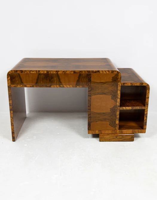 Asymetryczne biurko gabinetowe z fotelem – Art Déco 1925–1939